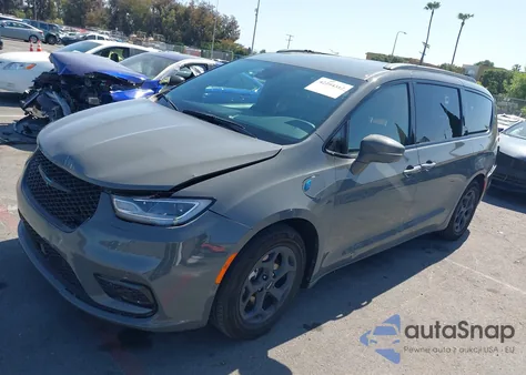 2021 Chrysler Pacifica Hybrid Limited z USA, uszkodzony, nr VIN 2C4RC1S76MR544495